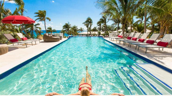 Coral Sands Bahamas luxe hotel deals