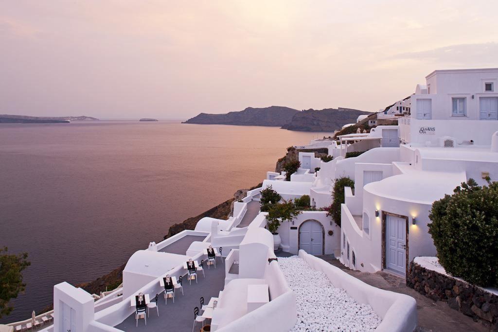 Canaves Oia Hotel luxe hotel deals
