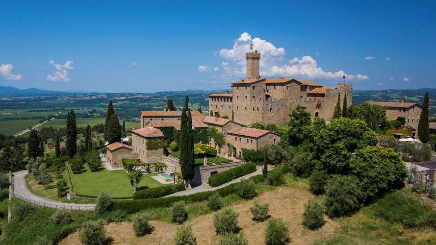Castello Banfi Il Borgo, Relais & Chateaux luxe hotel deals
