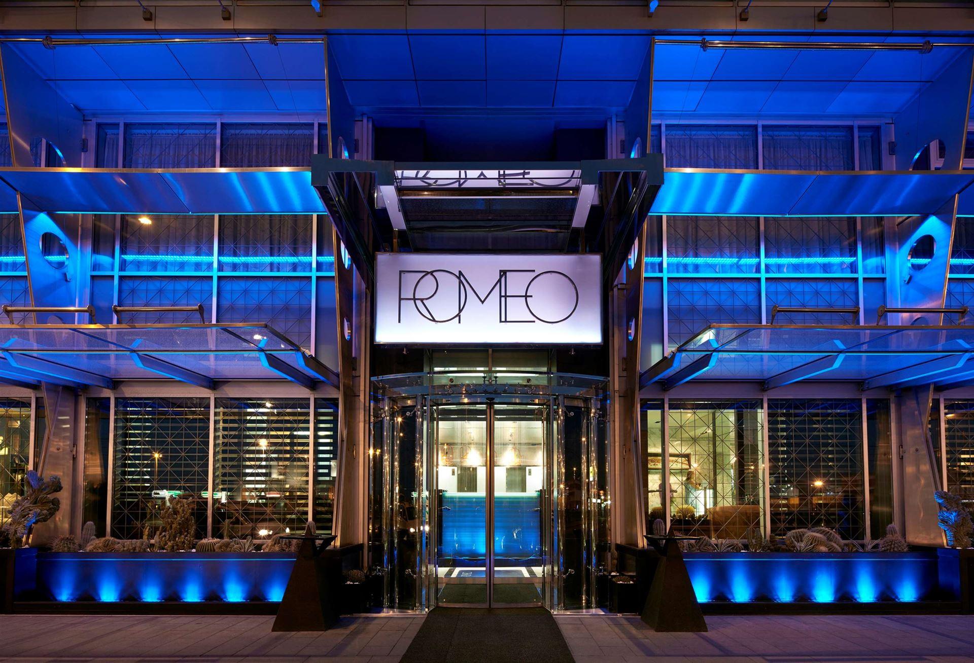 Romeo Hotel Napels luxe hotel deals