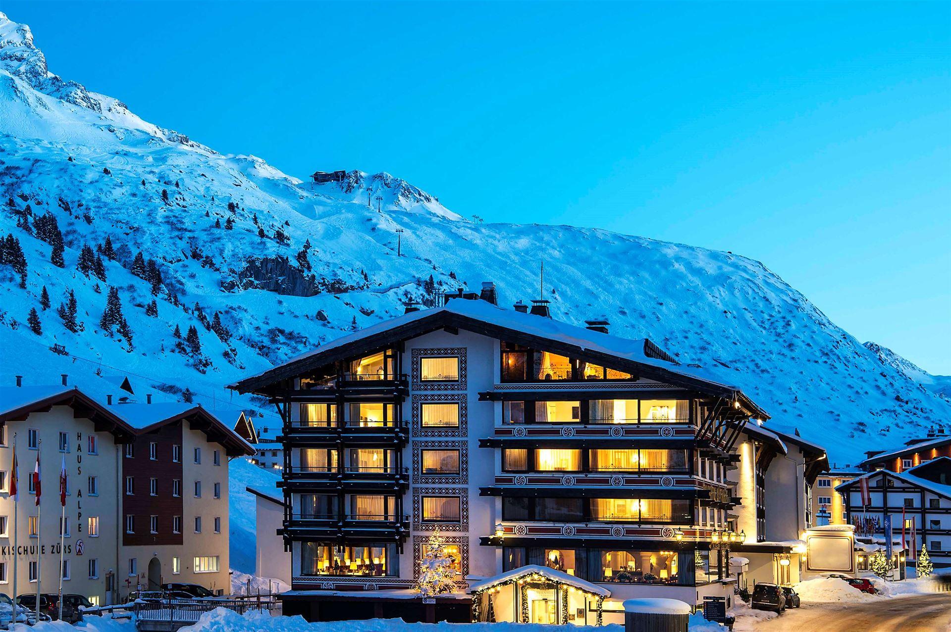 Thurnhers Alpenhof luxe hotel deals