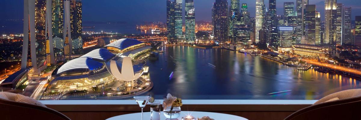 The Ritz-Carlton, Millenia Singapore luxe hotel deals